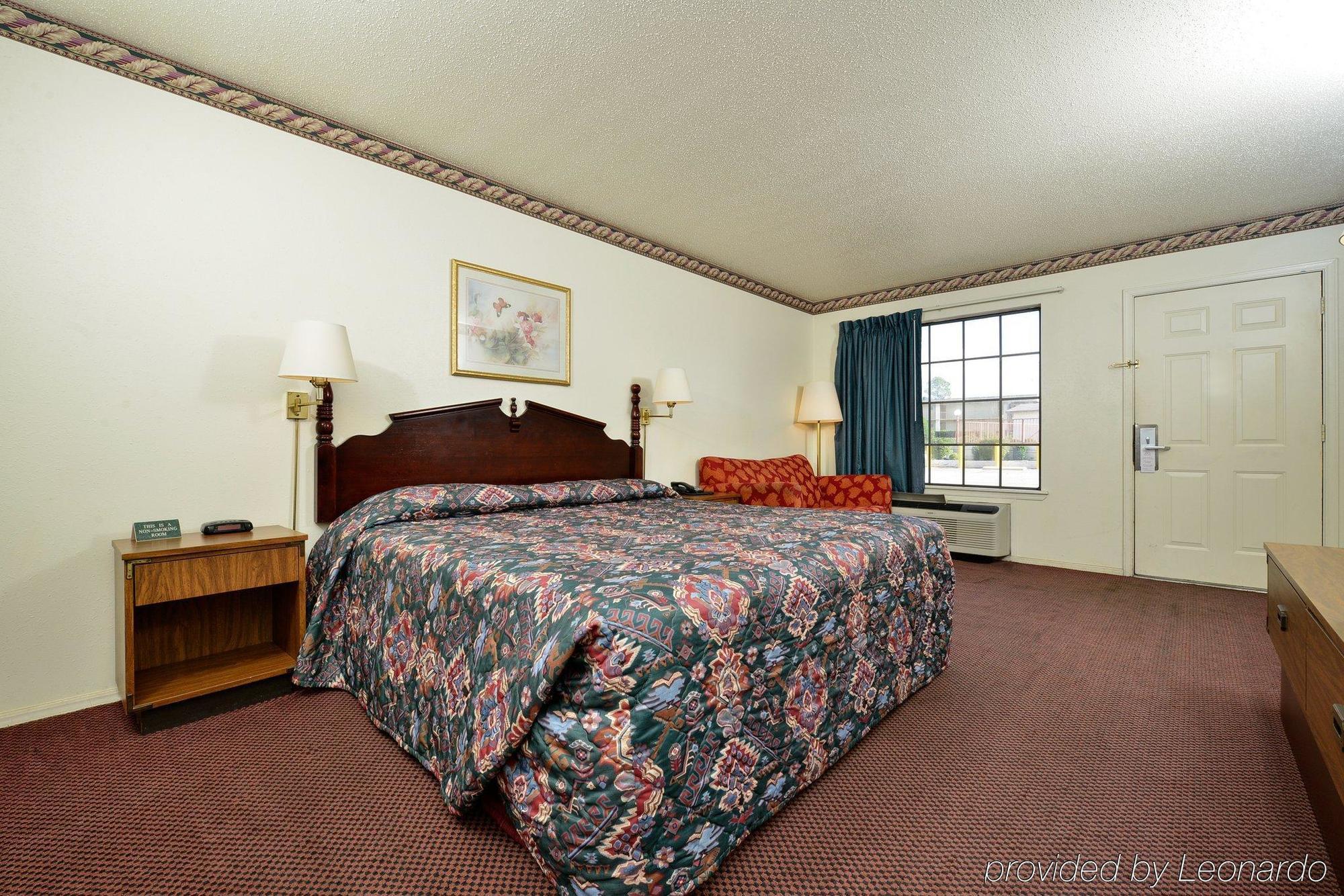 Americas Best Value Inn & Suites 拉塞尔维尔 外观 照片