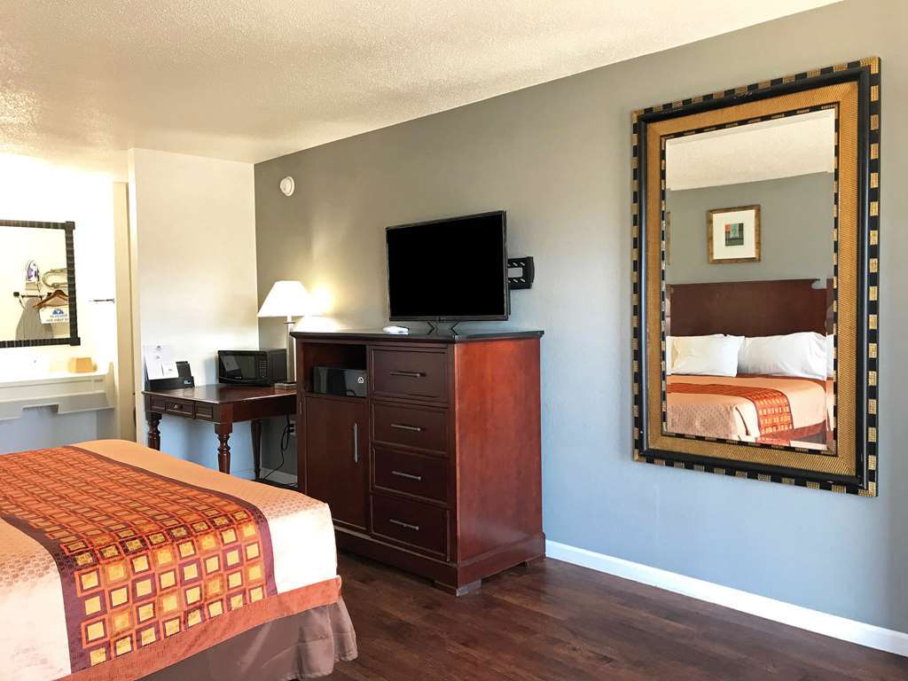Americas Best Value Inn & Suites 拉塞尔维尔 客房 照片